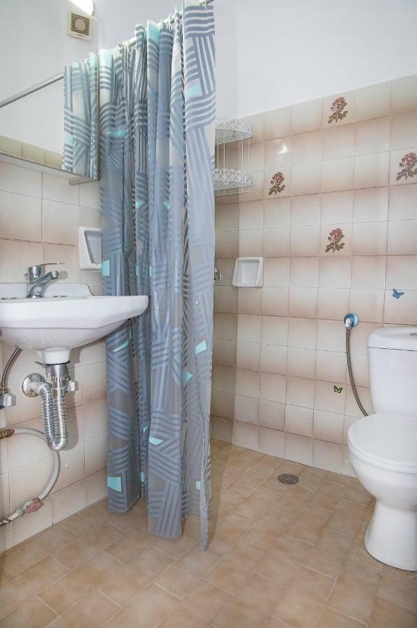 Lalos Rooms Парос Экстерьер фото